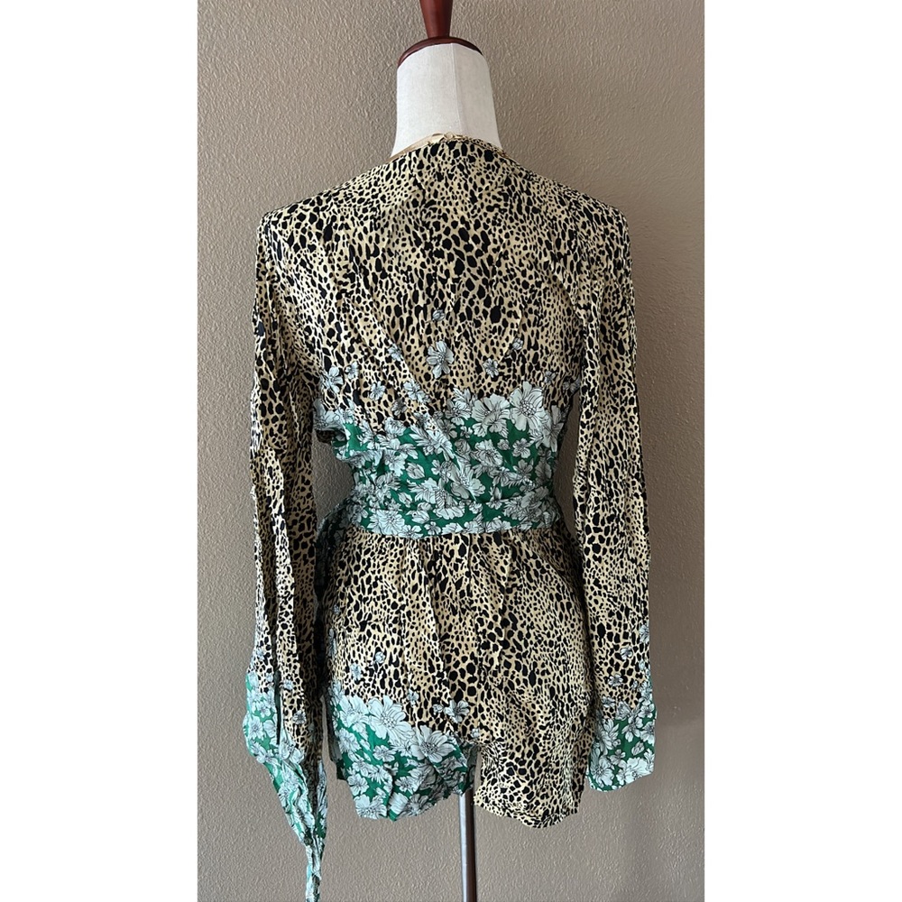 Cheetah and floral print romper - Picture 5 of 7